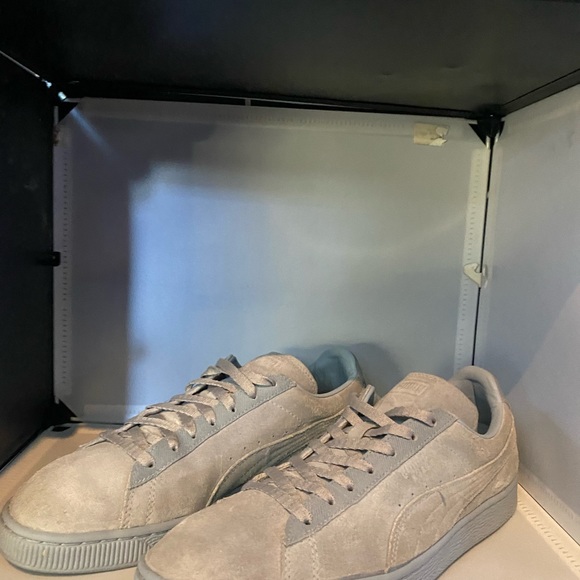 Blue Suede Pumas - Picture 2 of 8